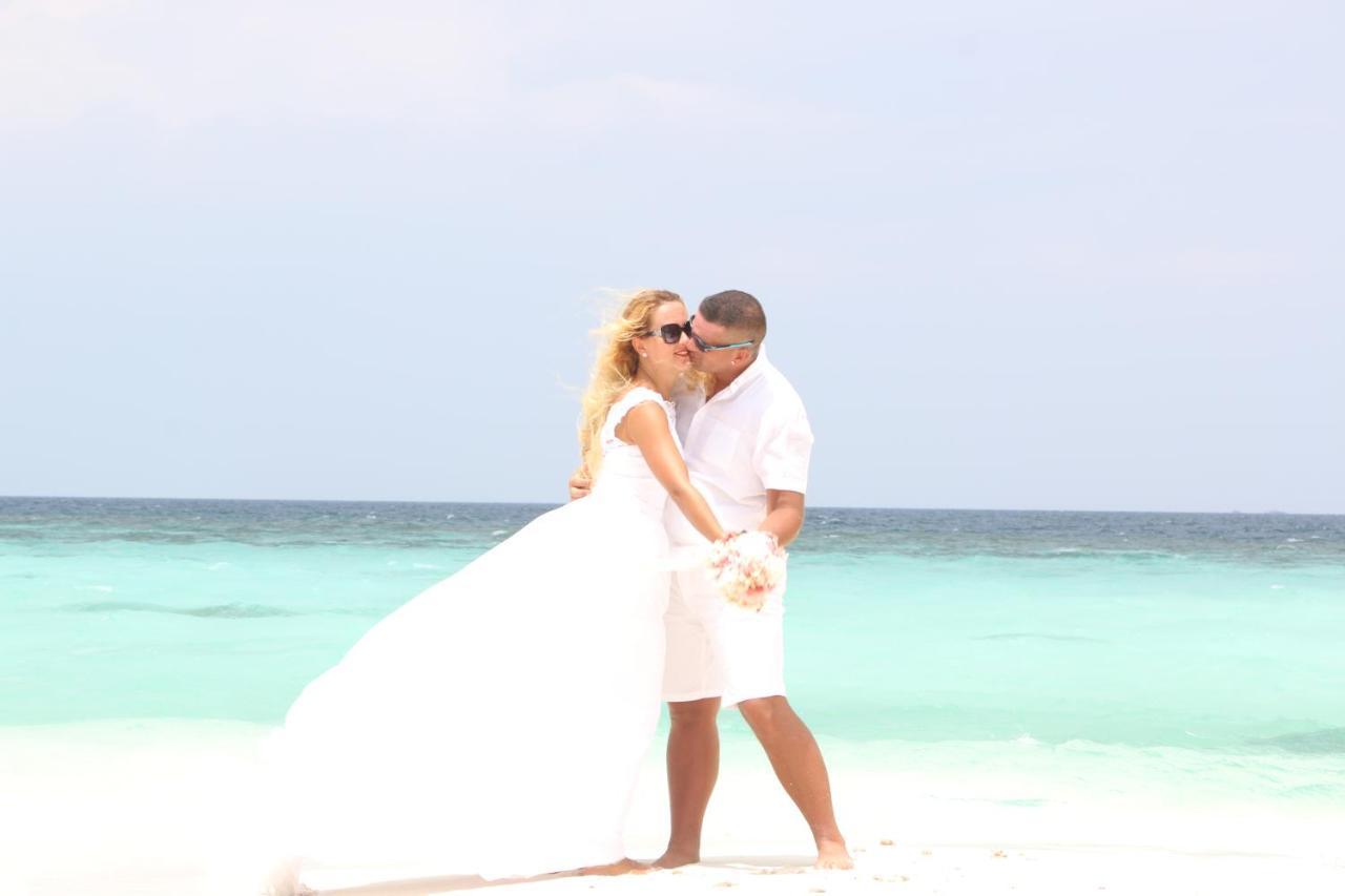 By The Shade Maldives Hotel Hangnaameedhoo Екстериор снимка