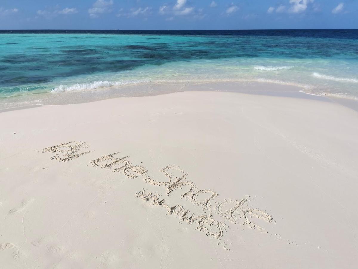 By The Shade Maldives Hotel Hangnaameedhoo Екстериор снимка