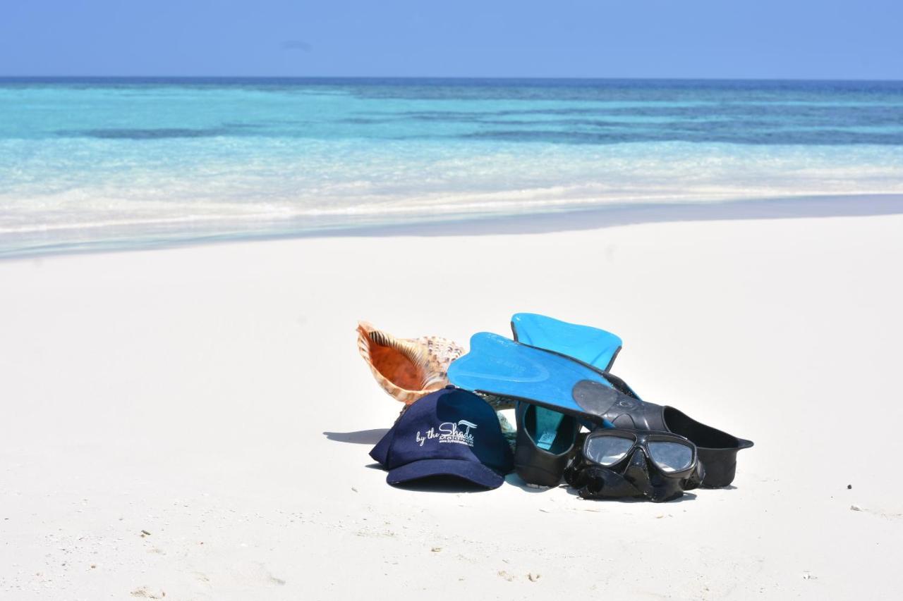 By The Shade Maldives Hotel Hangnaameedhoo Екстериор снимка