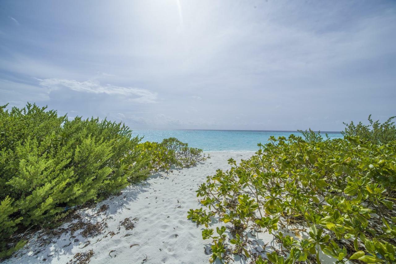By The Shade Maldives Hotel Hangnaameedhoo Екстериор снимка